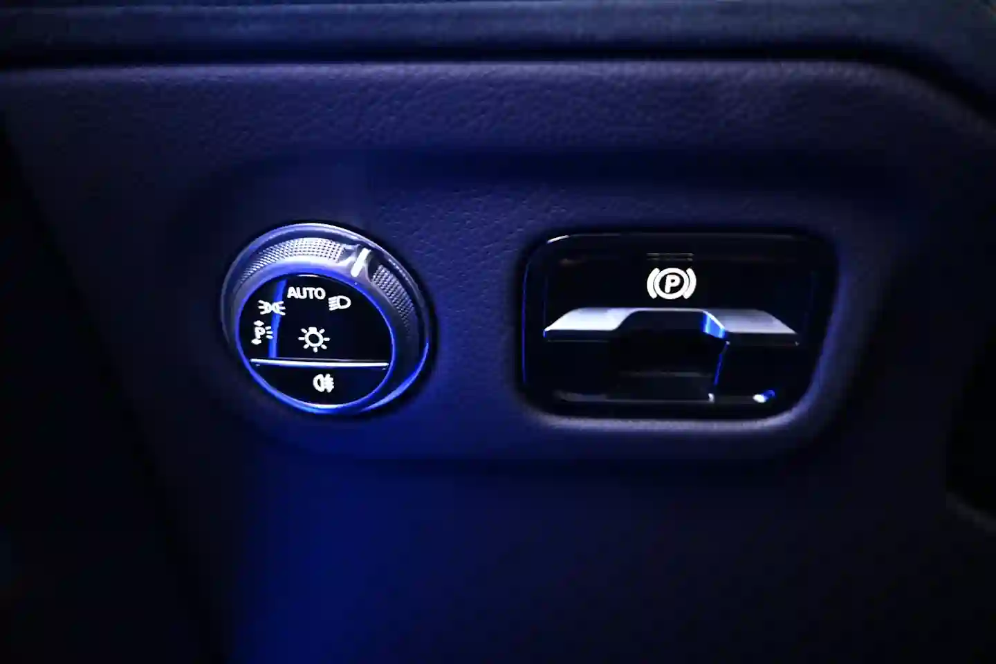 Car Image - 3bbWkwIgd8craSUlstdBlH