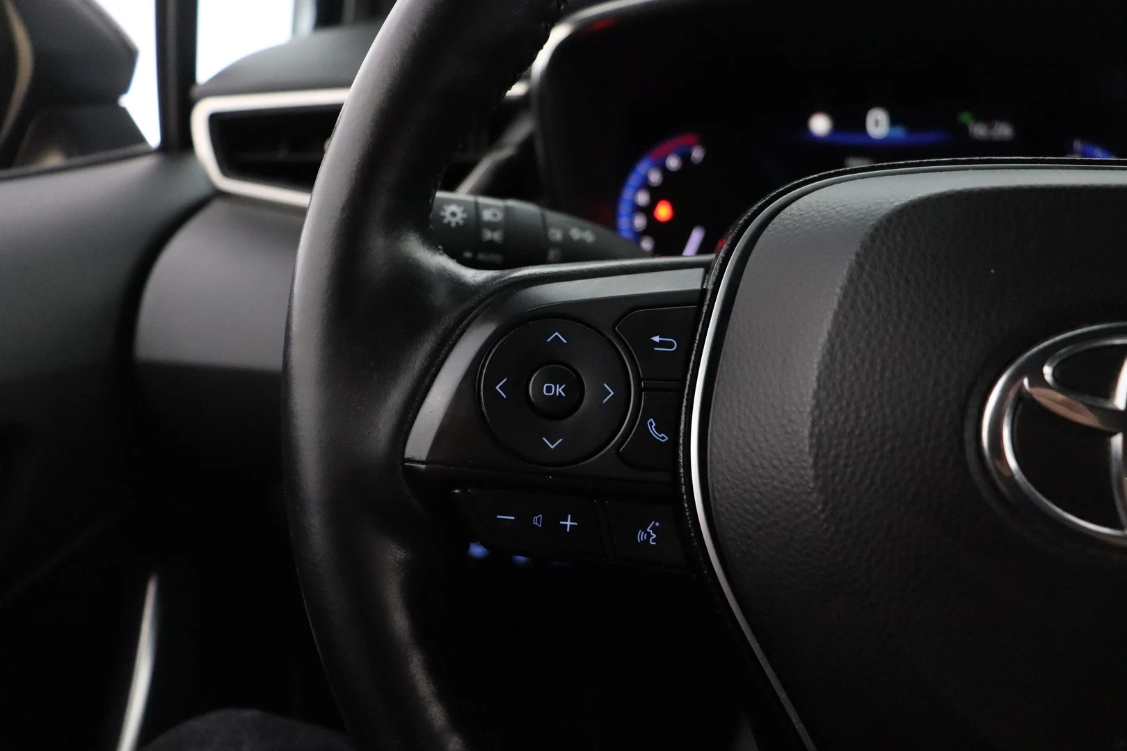 Car Image - 1Cksx0FAeheRAp0EispvgH