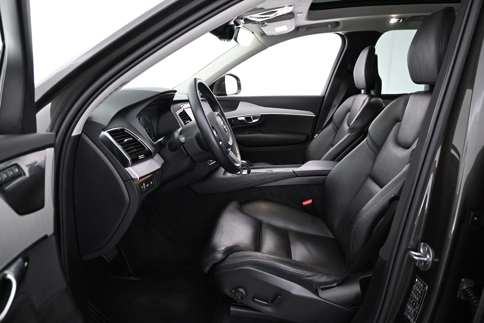 Car Image - 3nw2Urvm7OCjbDd4pqSZN3