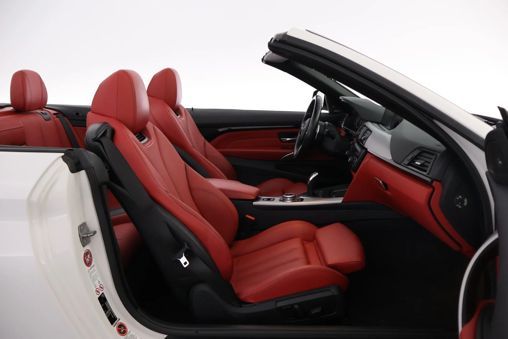 Car Image - 2OQceXd6TghF28lXKDFIP8
