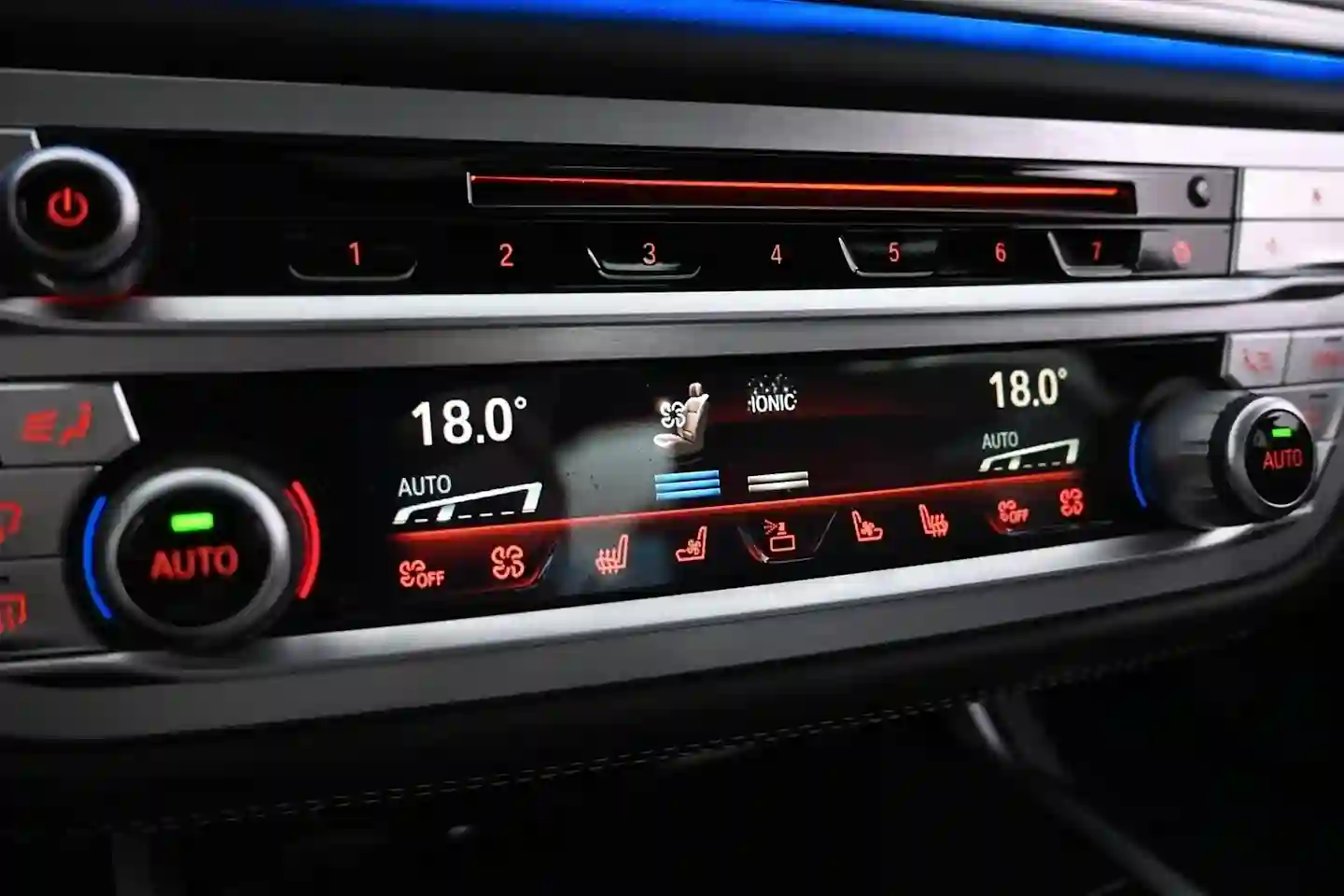 Car Image - 6SmPiGu3f0uVvcStaxfCRD