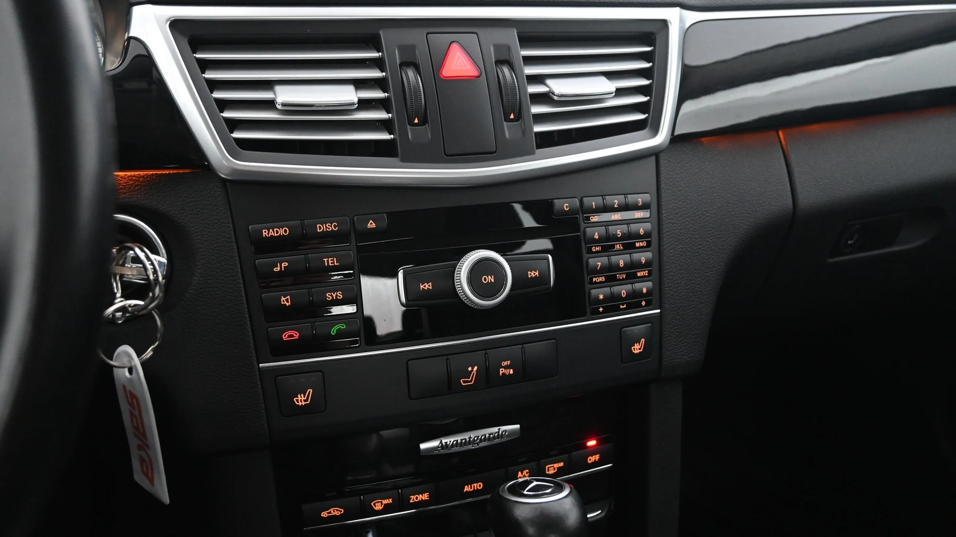 Car Image - 4nEKGZU61PjAItGz36Mjks