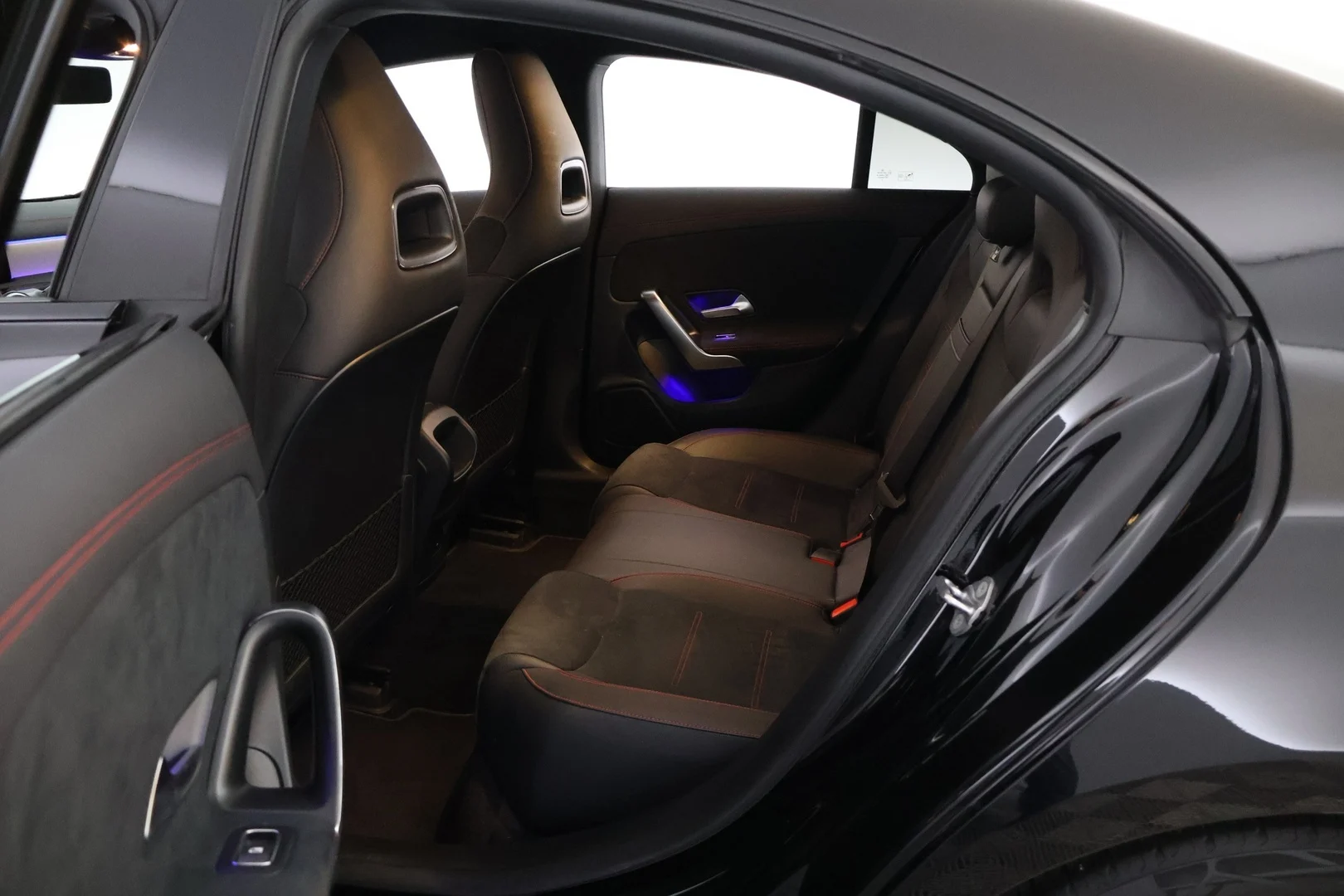 Car Image - 2piGJsgyrImKDWXTH9nUXf