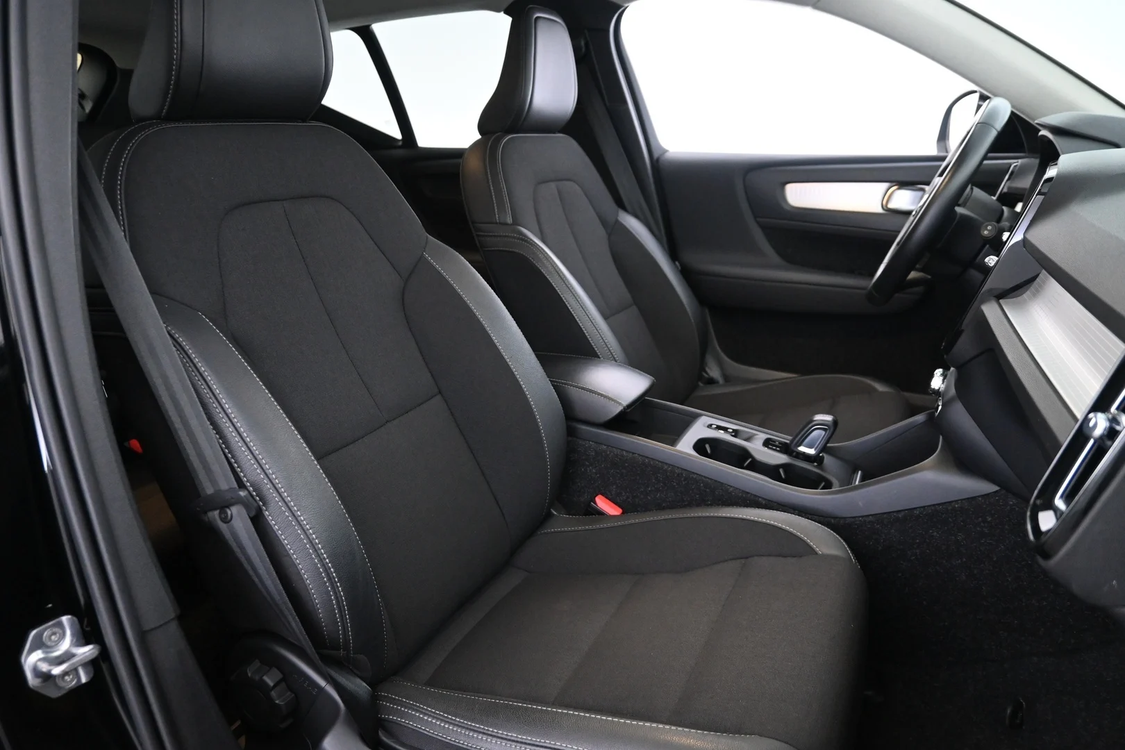 Car Image - 3LCGLJeEPbOK3D6AlkjXgf