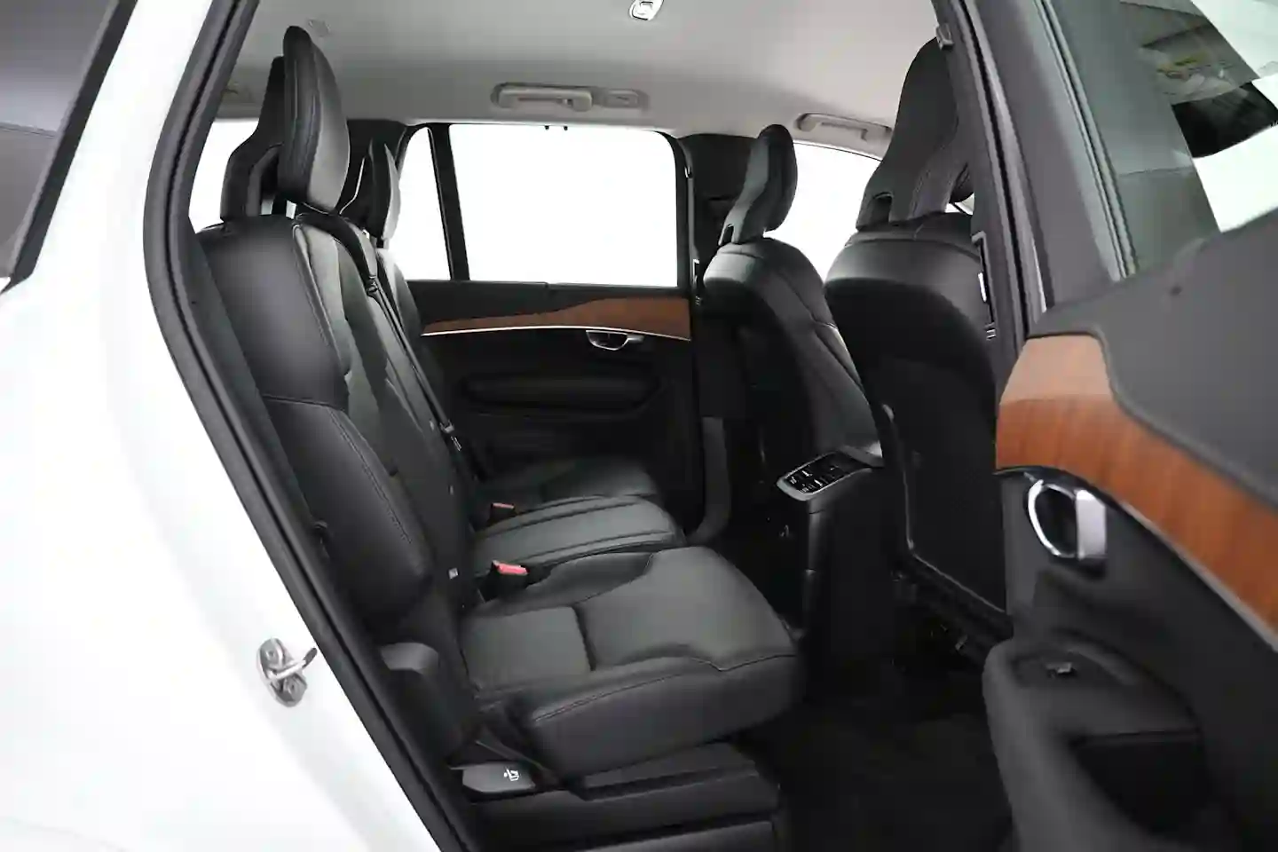 Car Image - 5qyLj4gXbXmKGYMWqBGLkk