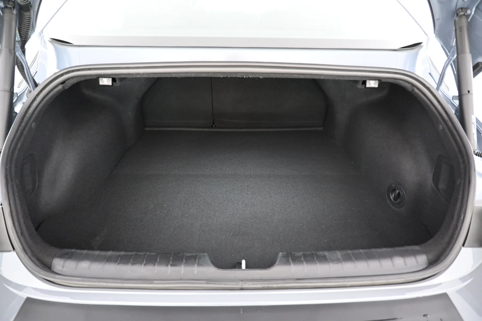 Car Image - 3k1Ah2mHWZUbfJujXTAnhG
