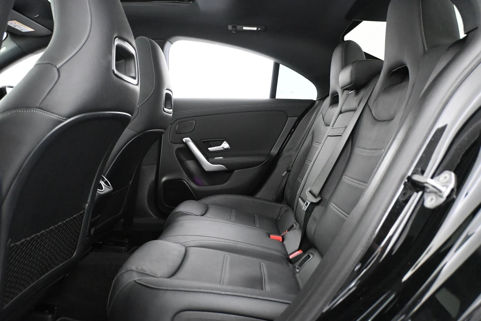 Car Image - 1chbYBBC1YN7jCrXDkYeTz