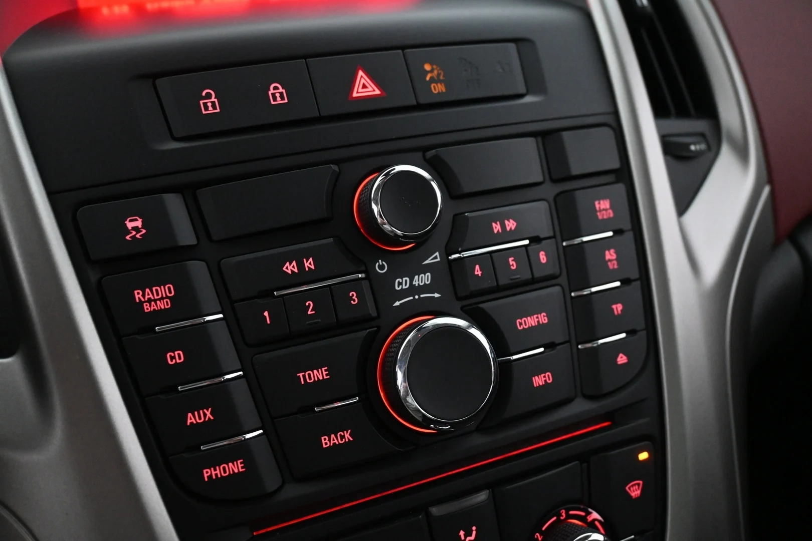 Car Image - 7uFYxQgrBJtc8YTlYIZF09