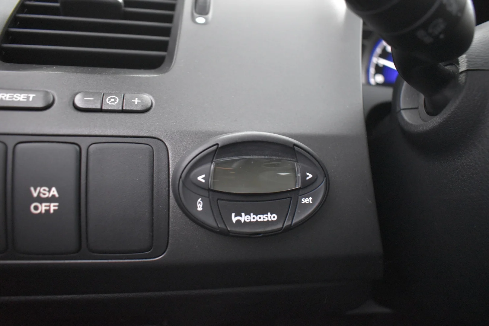 Car Image - 6vfRRIeoNonv5uVAj4SgMZ