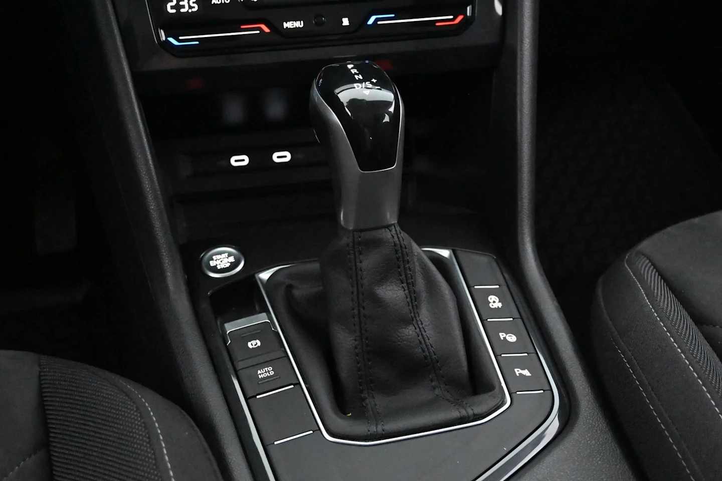 Car Image - 3nddOyL1a9AYKyo36epy8R