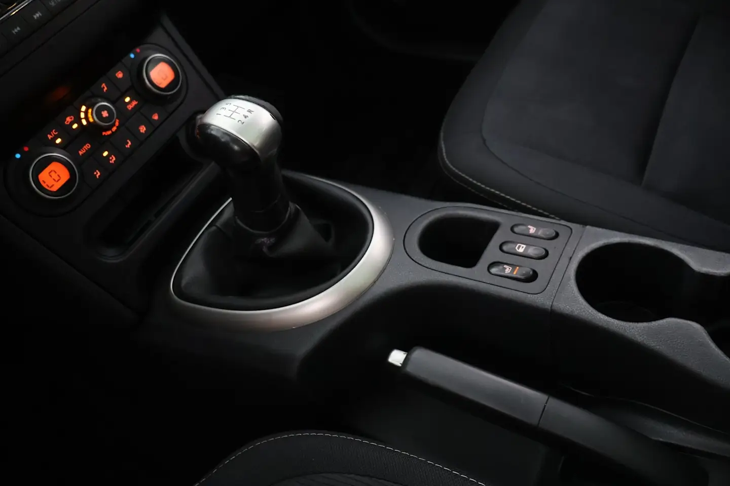 Car Image - 6YWz2TPf8Qdsrc7Jn1fZAP