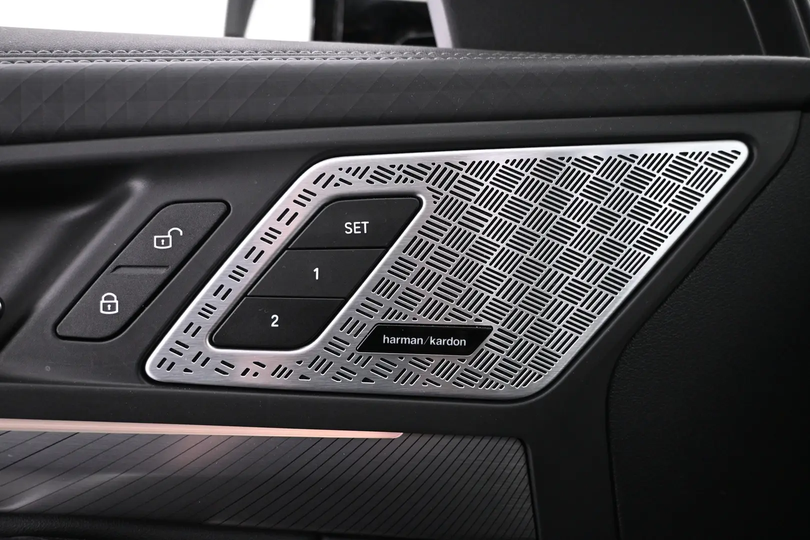 Car Image - 3bcGvISvVHYQBIe66AgypP