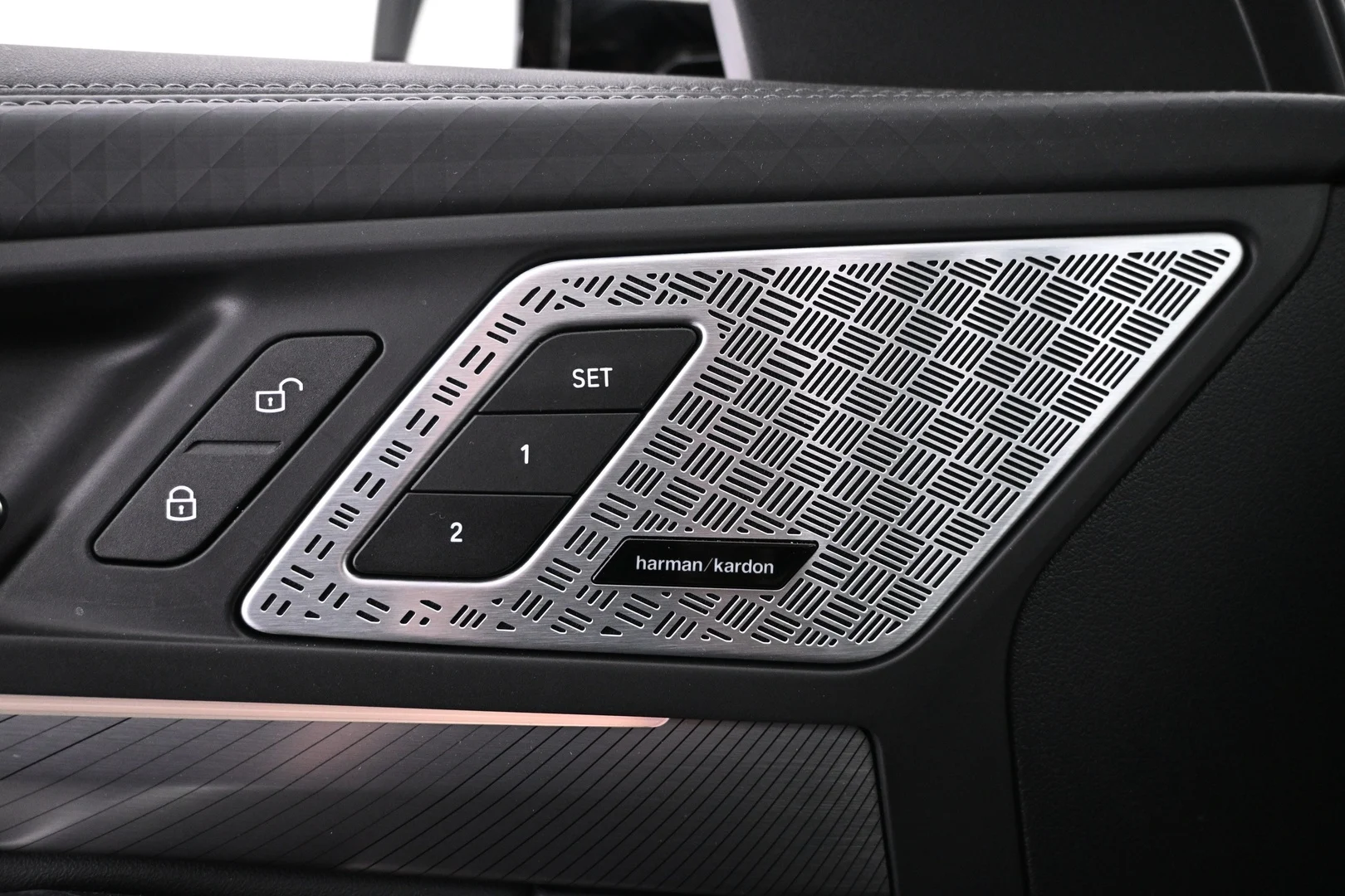 Car Image - 3bcGvISvVHYQBIe66AgypP