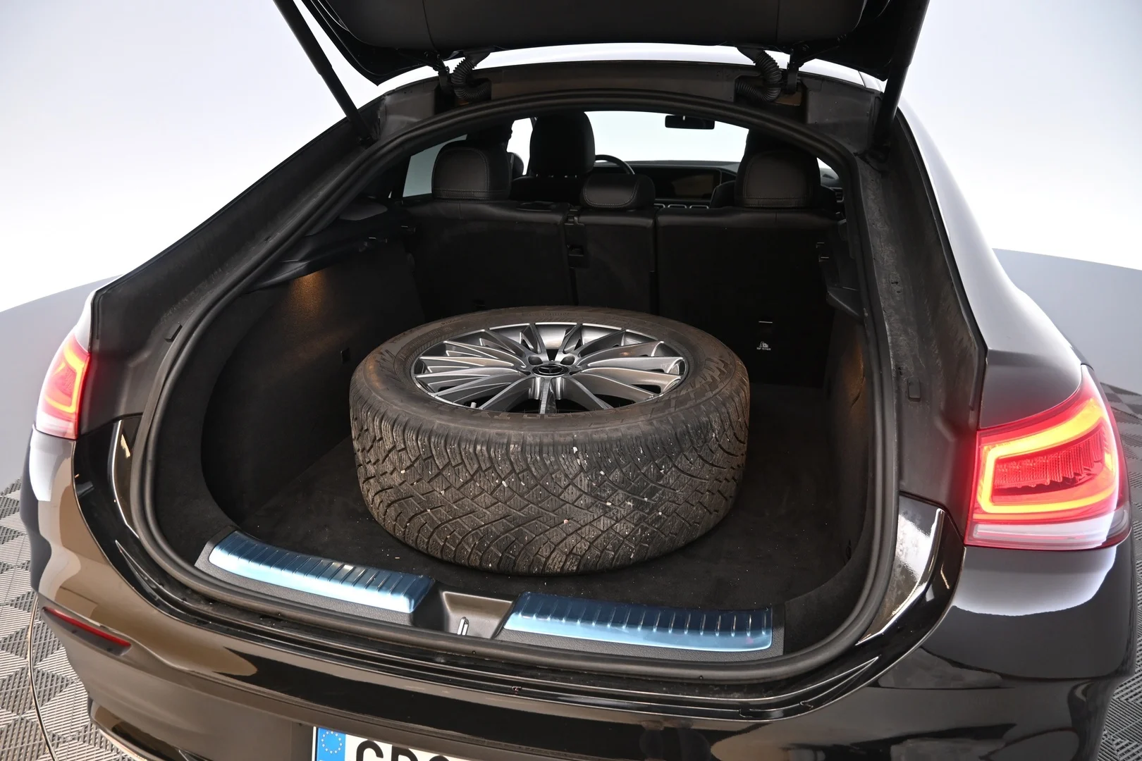 Car Image - 2M3QjsYRdrUYb09t2M7Qha