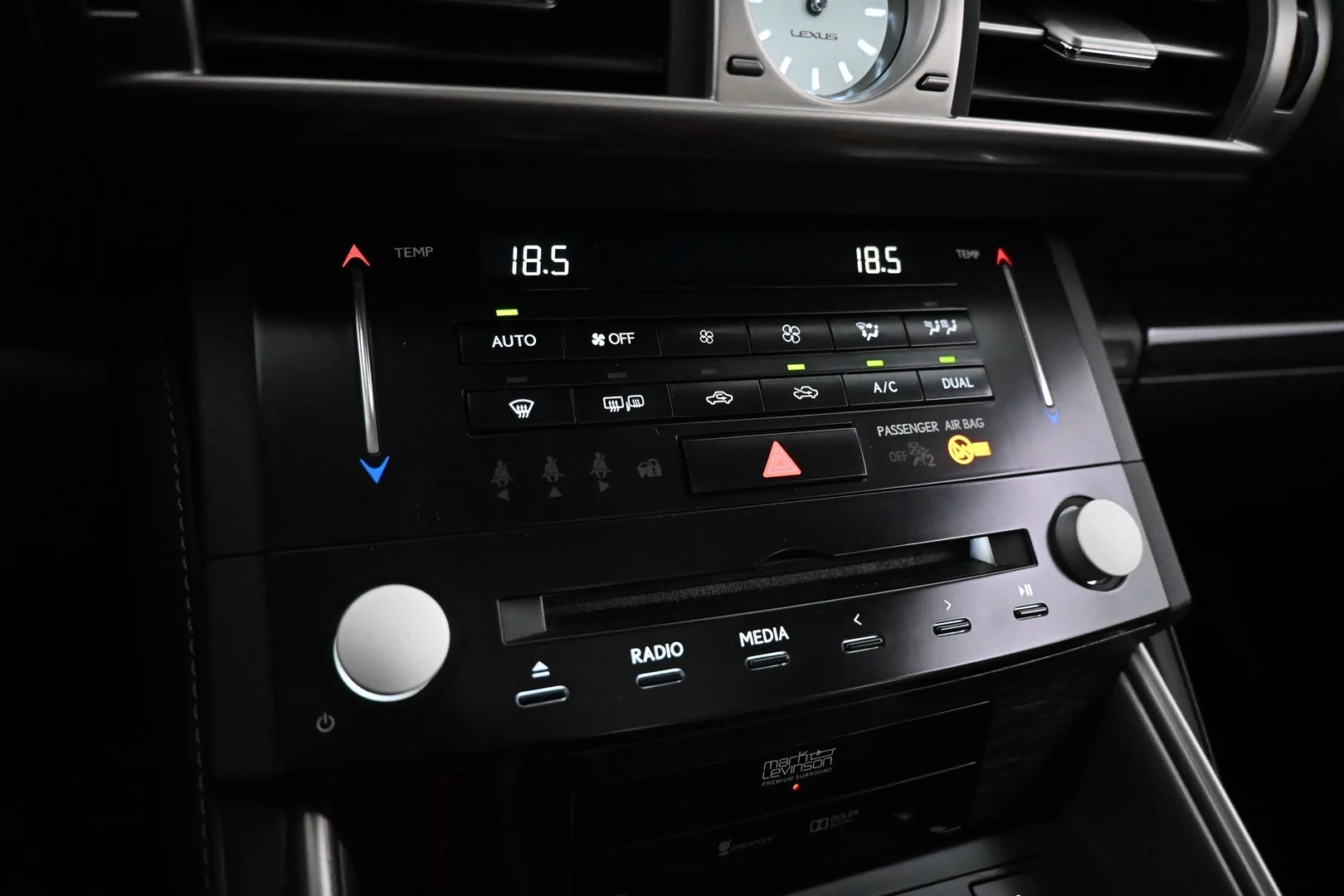 Car Image - 6nfeN7oxERpoqUbYsRz8oC