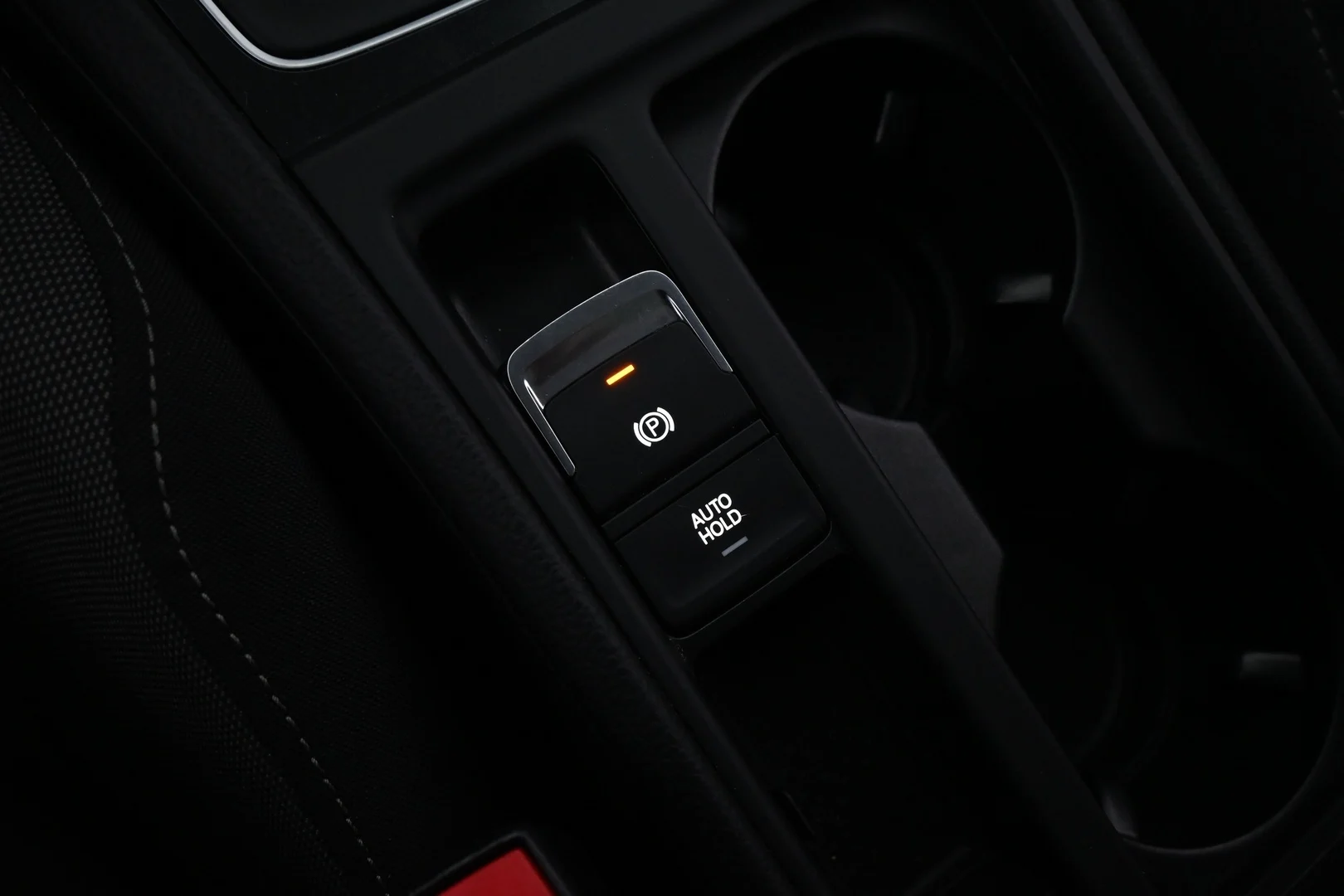 Car Image - 6ltaTK1aSu7mLiyZzm8v7l