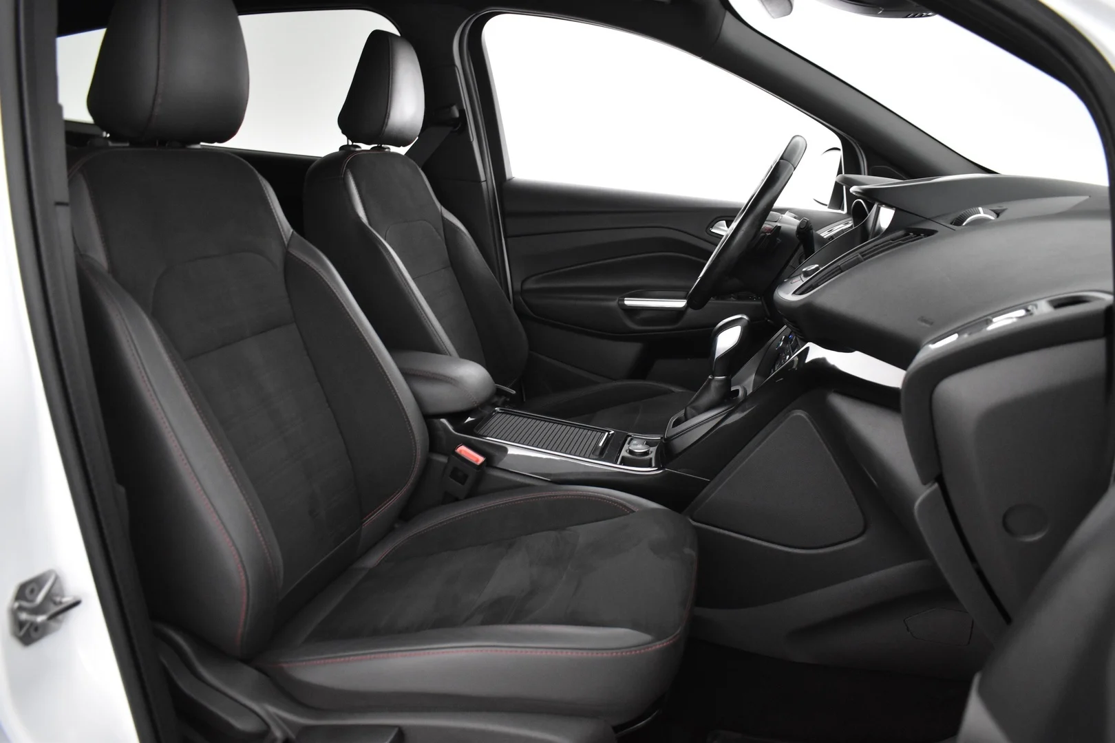 Car Image - 6ppOirUPihb8r1hgXLNaHj