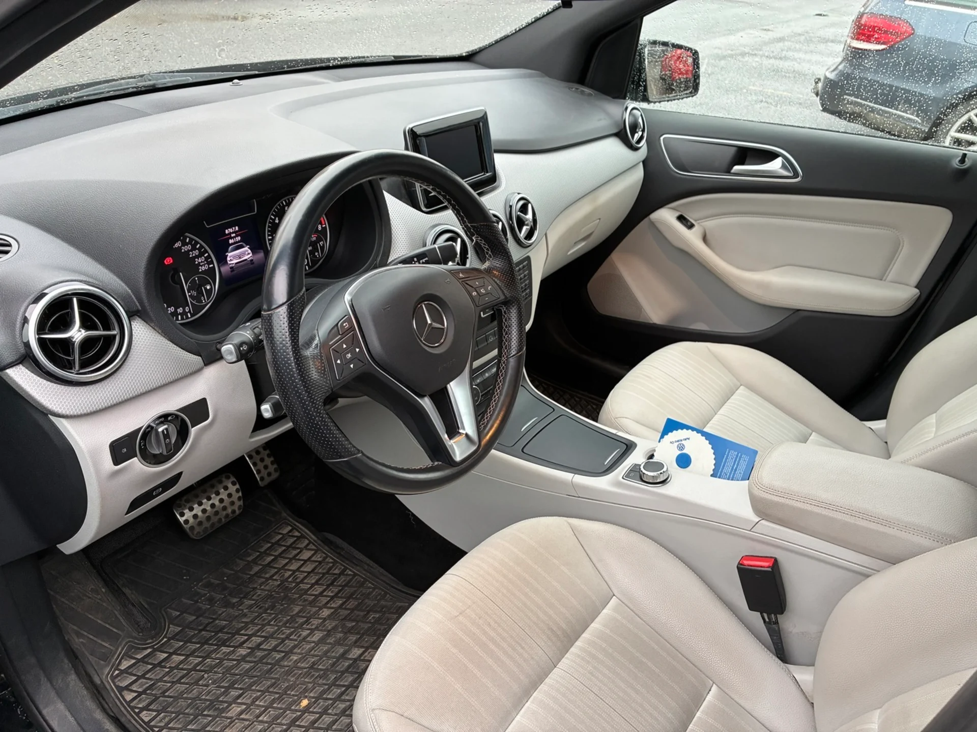 Car Image - 46X5aYXcmpqugBSF1eh7dt