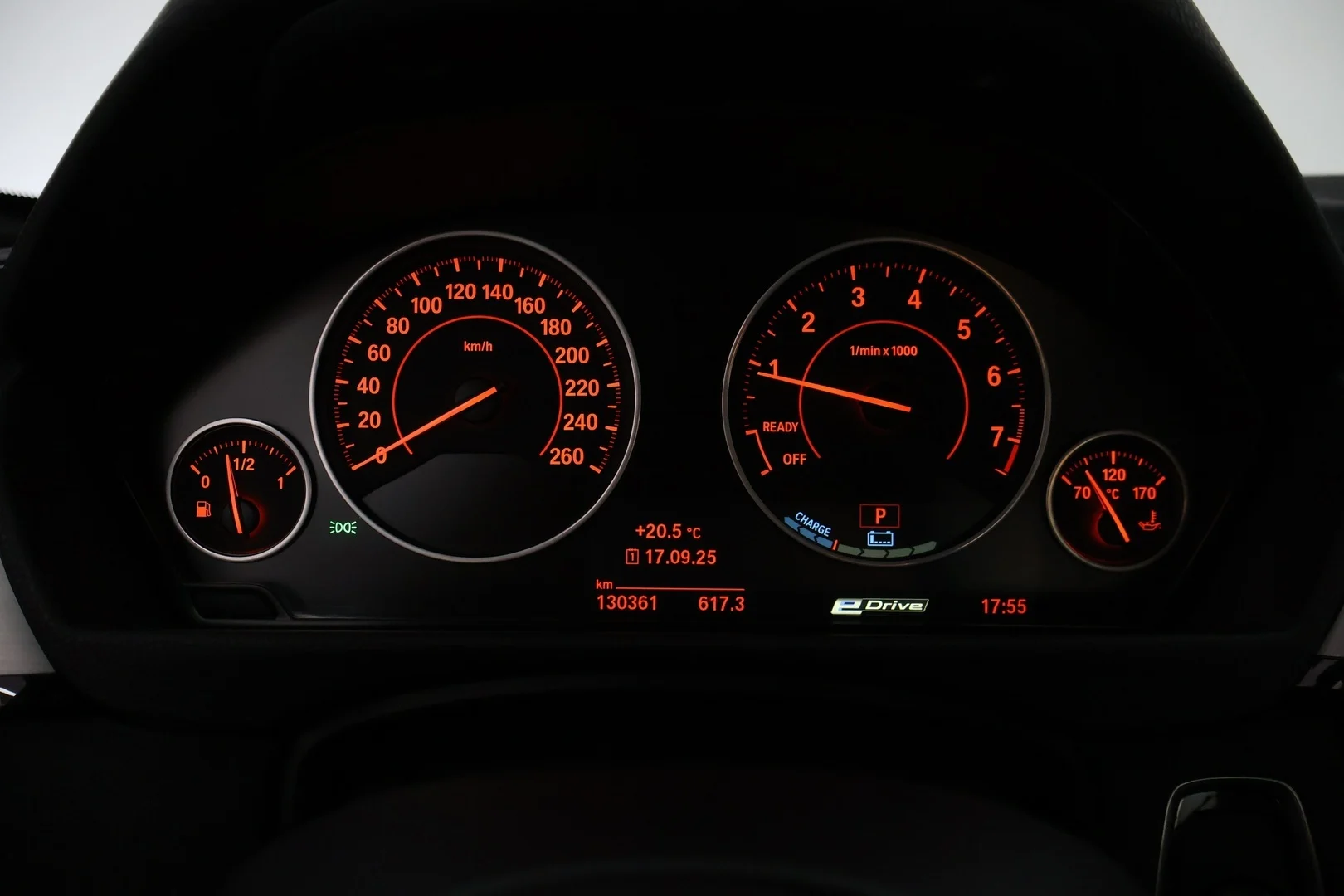 Car Image - dCIKFaSn5rqaGlC5zfkI8