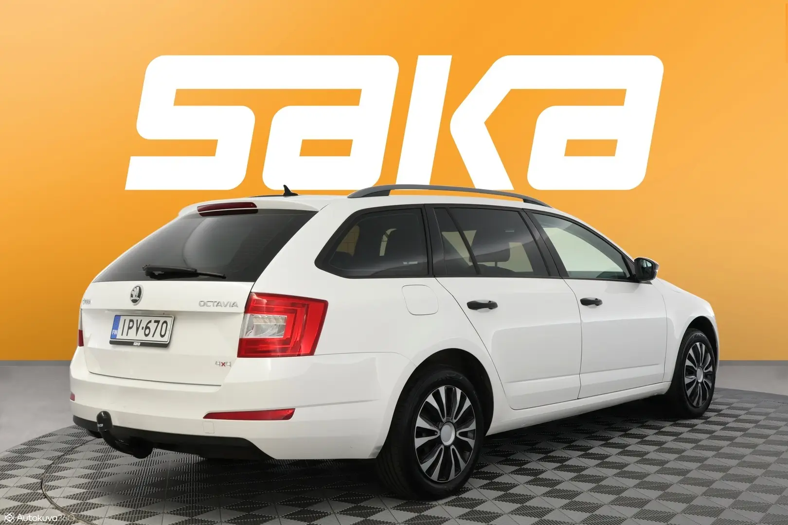 Car Image - V5BxMnSBEgLQF4Nqrz0Ak