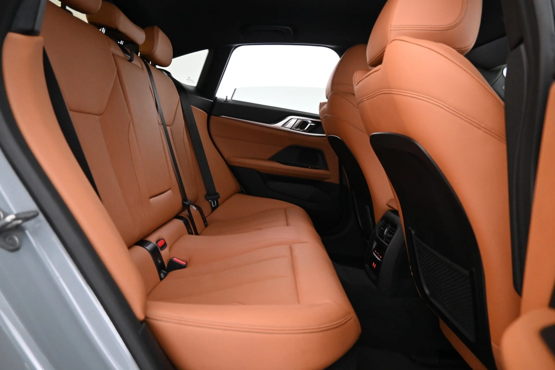 Car Image - pV6A5YWmrhgTo8vdtj2Vr