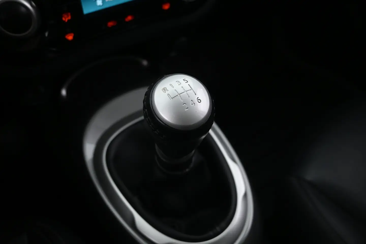 Car Image - 5zDHIYtD5Xn496zr3VTKv6