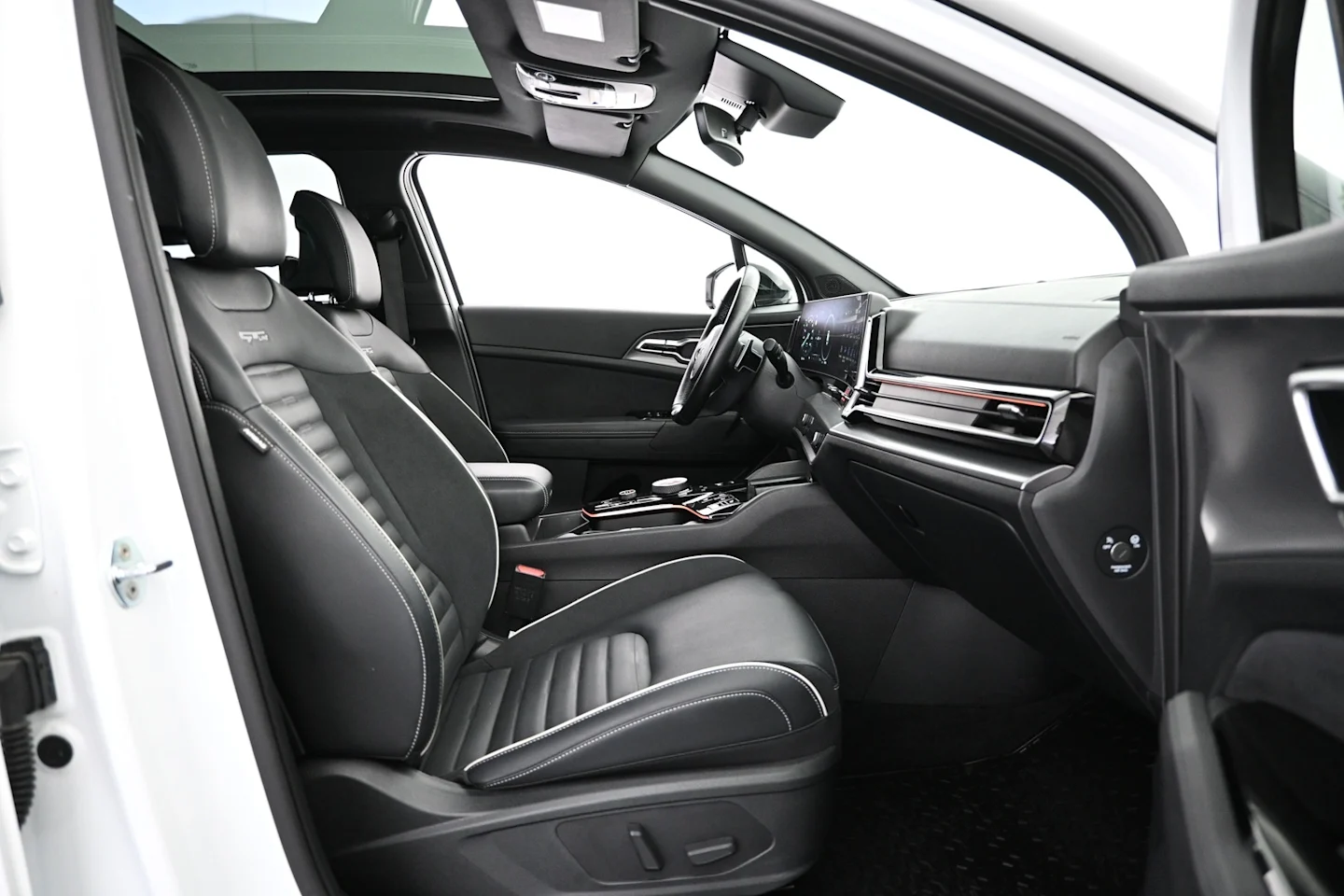 Car Image - VZdarcnUeipgl9rzZl0cj