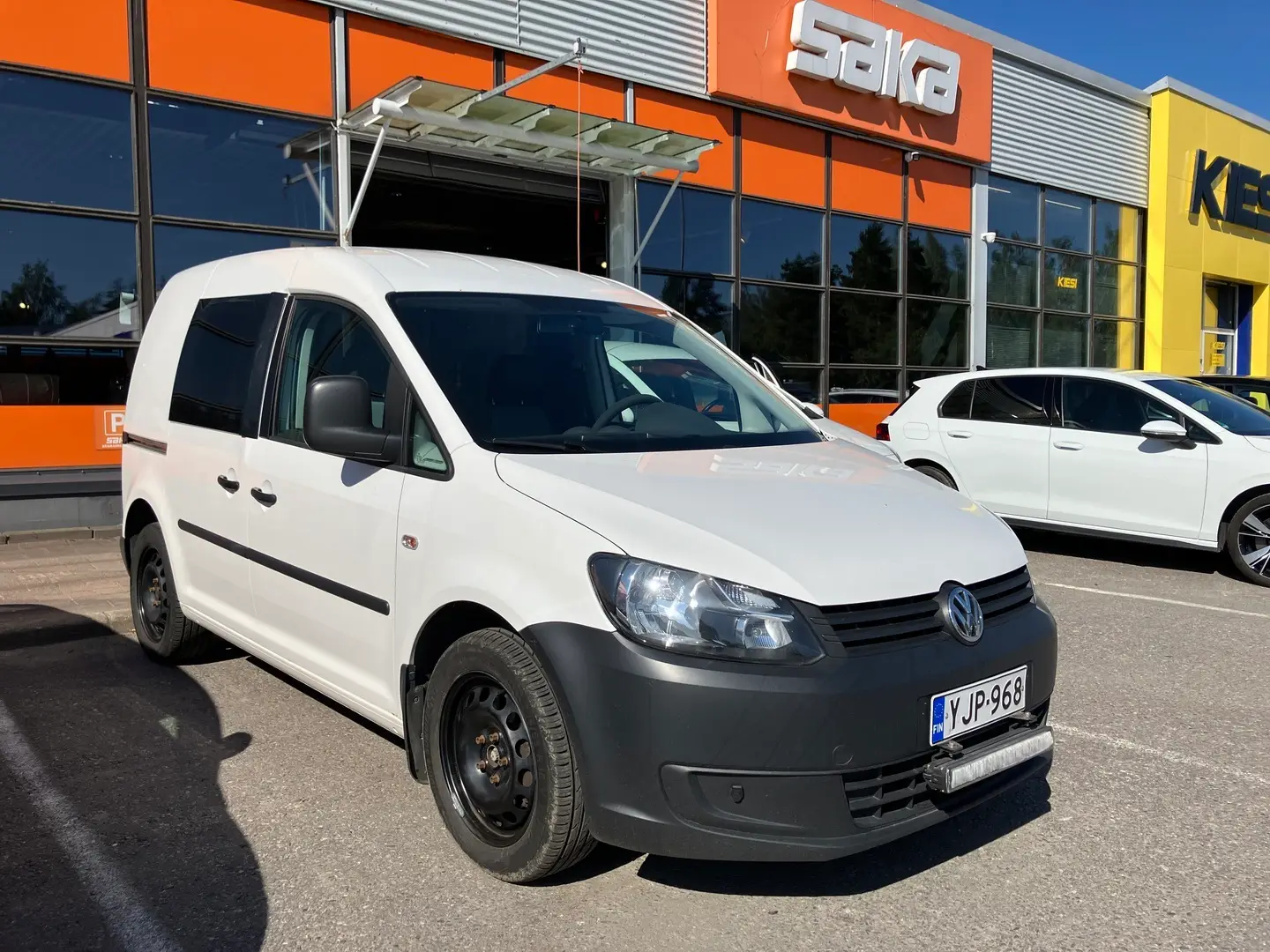 Car Image - 6CHURpyNXlfU8PiH58UQYd