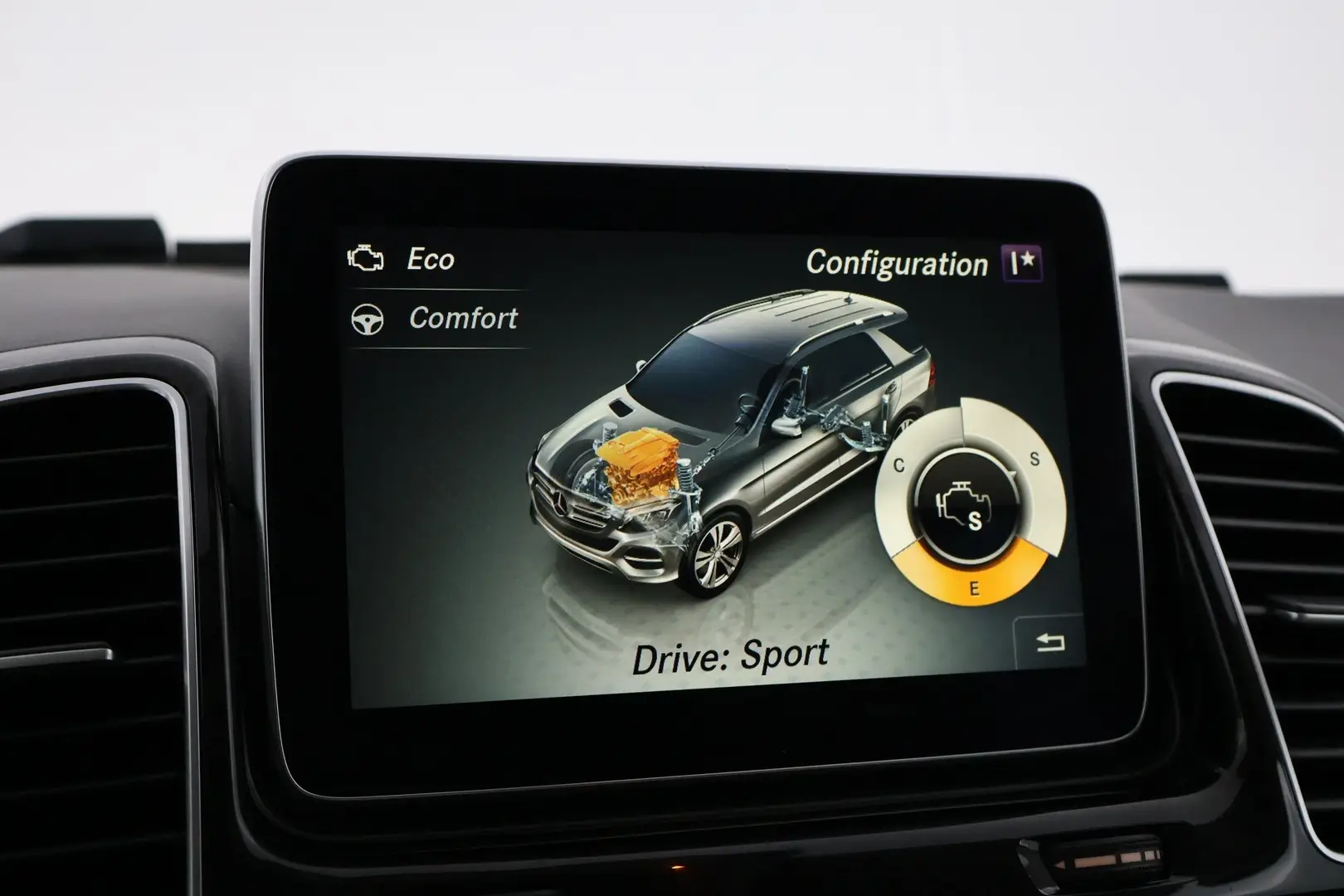 Car Image - 7xcRat8gsp4aUyGuOnkYQH