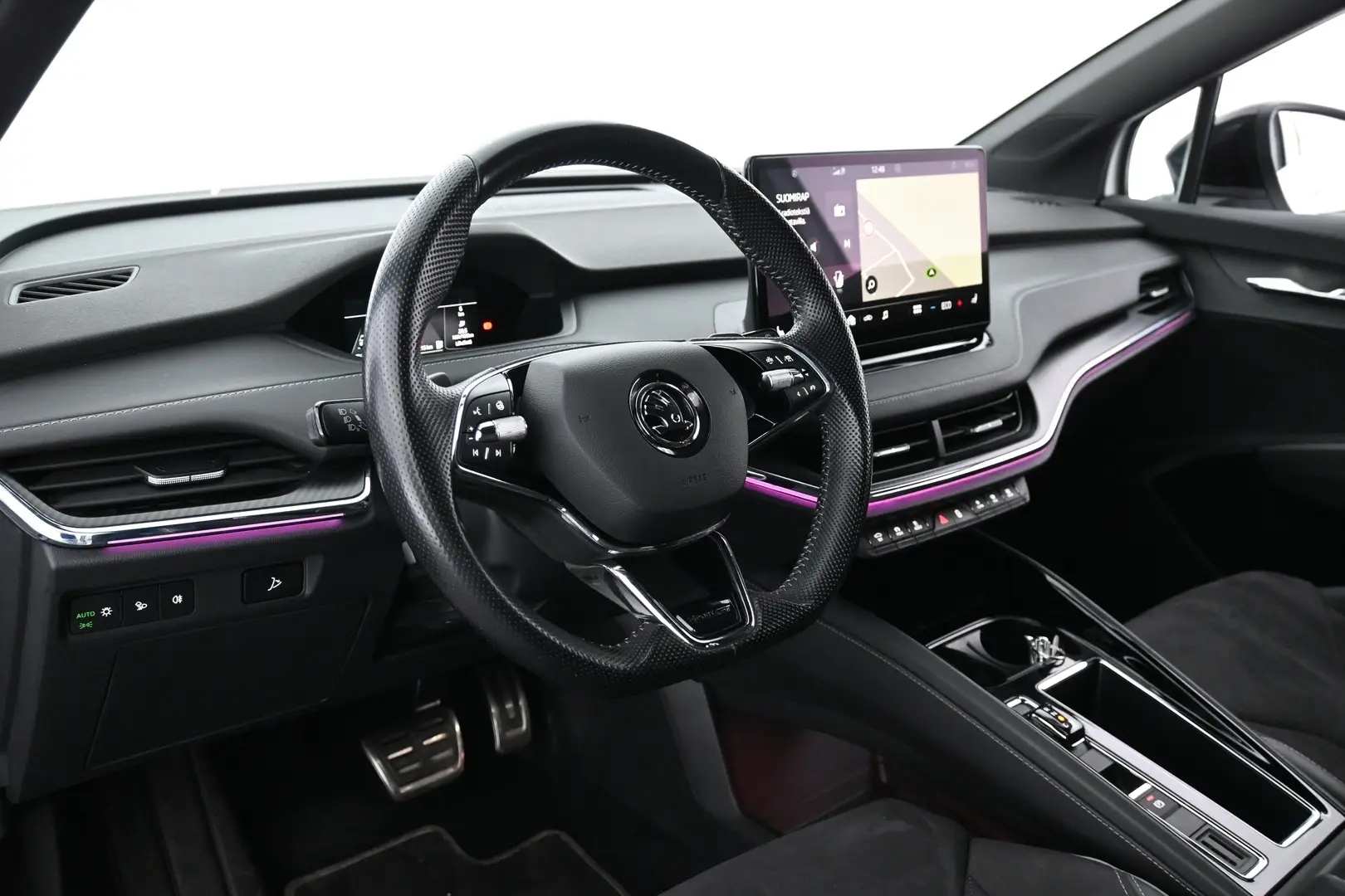 Car Image - 77dD966t9XDbqhCsuBOyLz
