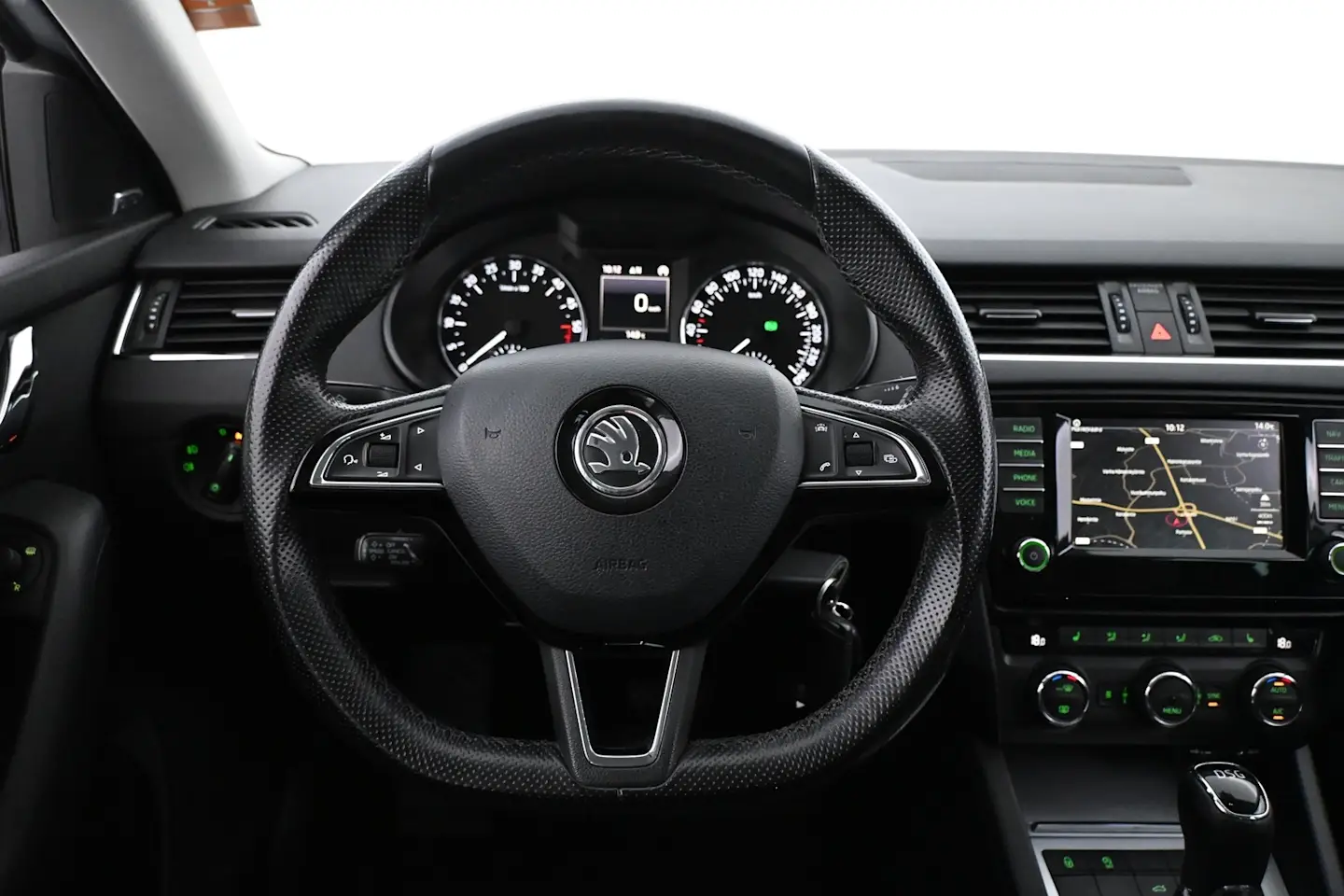 Car Image - 5zyawrS4bvTvW7N58z3ZXx