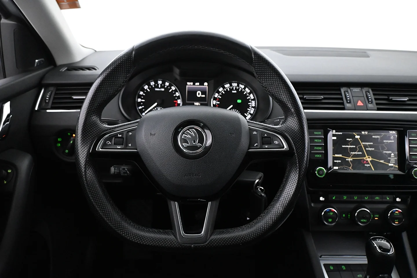Car Image - 5zyawrS4bvTvW7N58z3ZXx