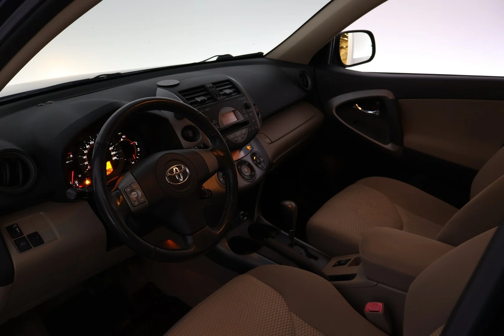 Car Image - 7euzbPEOICckbTeMxSgyyq