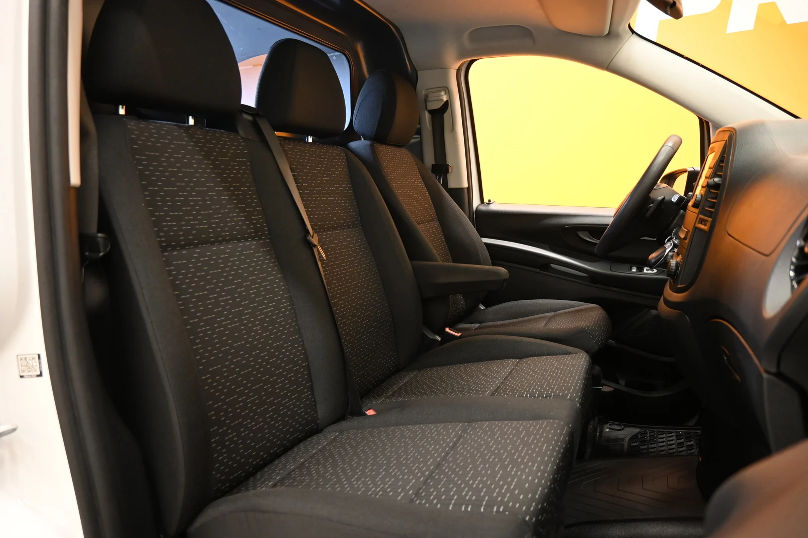 Car Image - 60DAubz4ZteYe0hrOAU6Zy