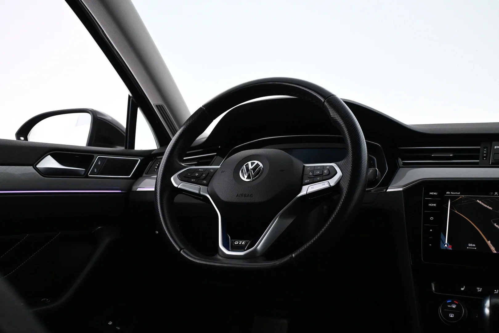 Car Image - 3idsQhScSNLE0G7fRZZXb7