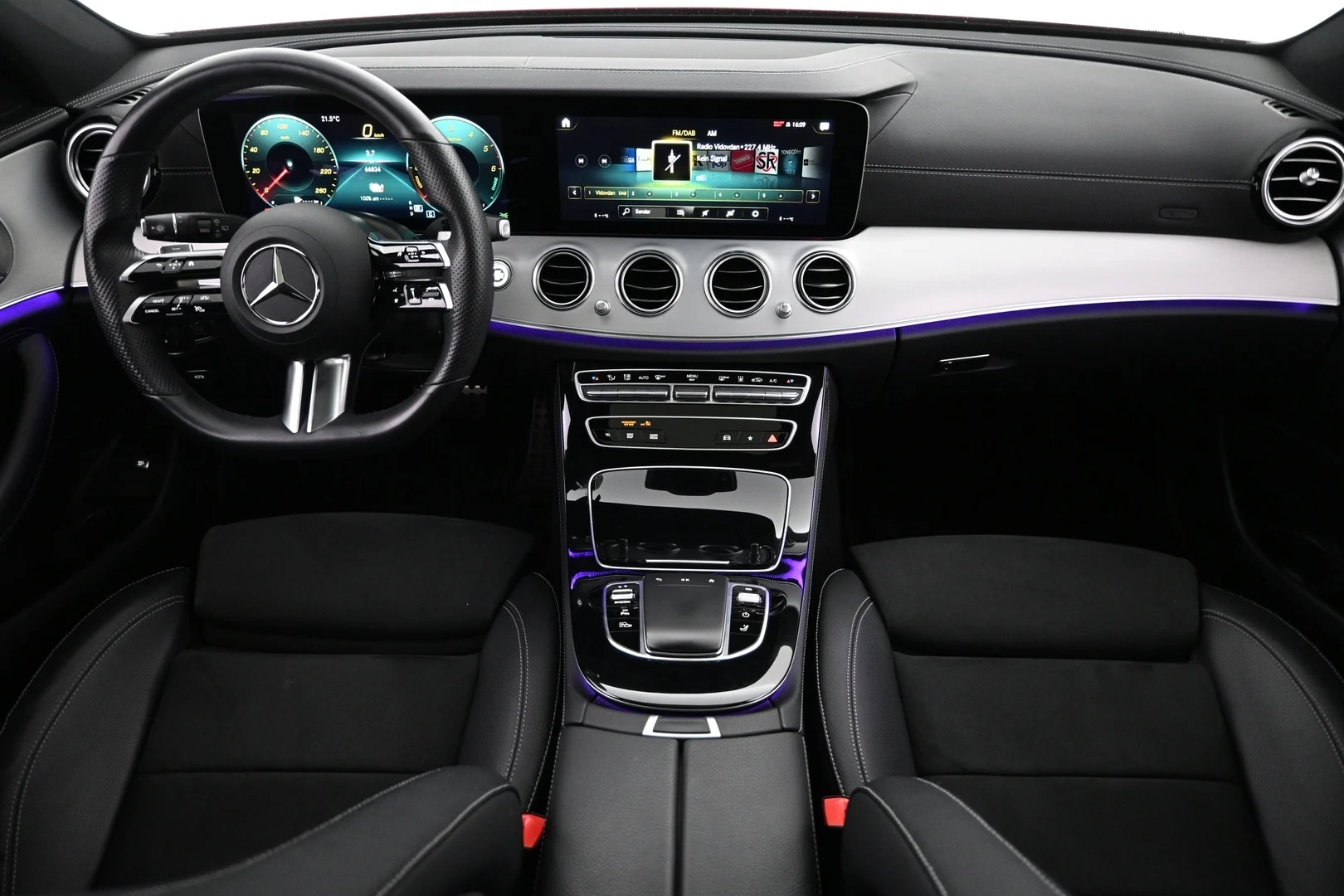 Car Image - 2kVeqoK8PBI7q3aY9zeBED
