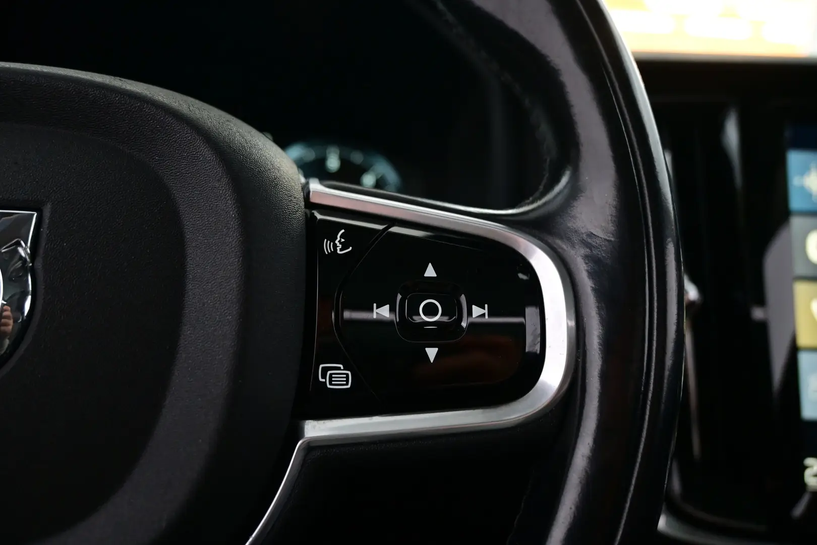 Car Image - 3VK3ocxJmTwgUd2F43Bqwk