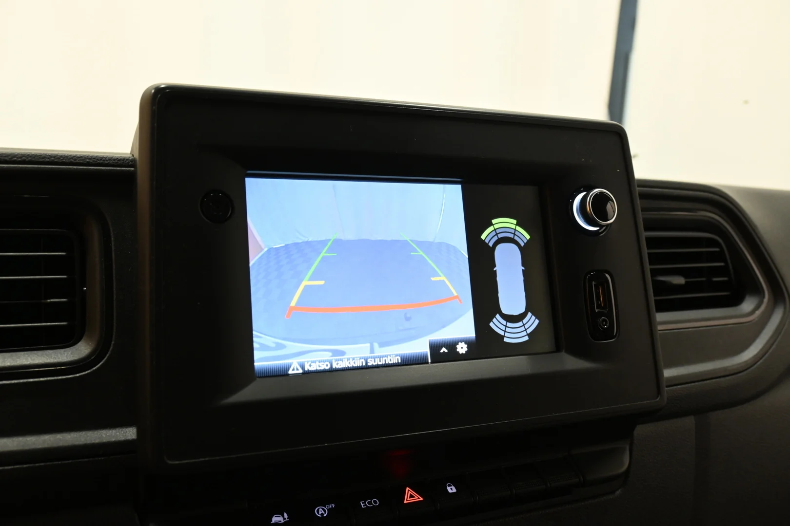 Car Image - 6tYtiLMKProEjgyMJtFGl6