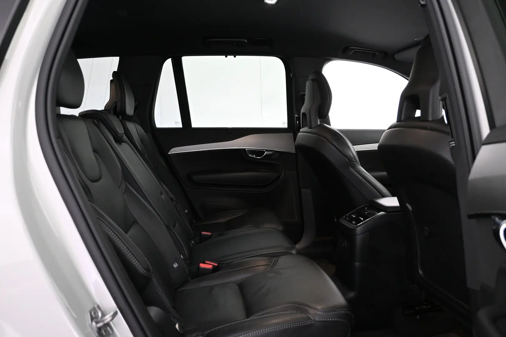 Car Image - 5jlMHhCNs6T3opcfltLOc2