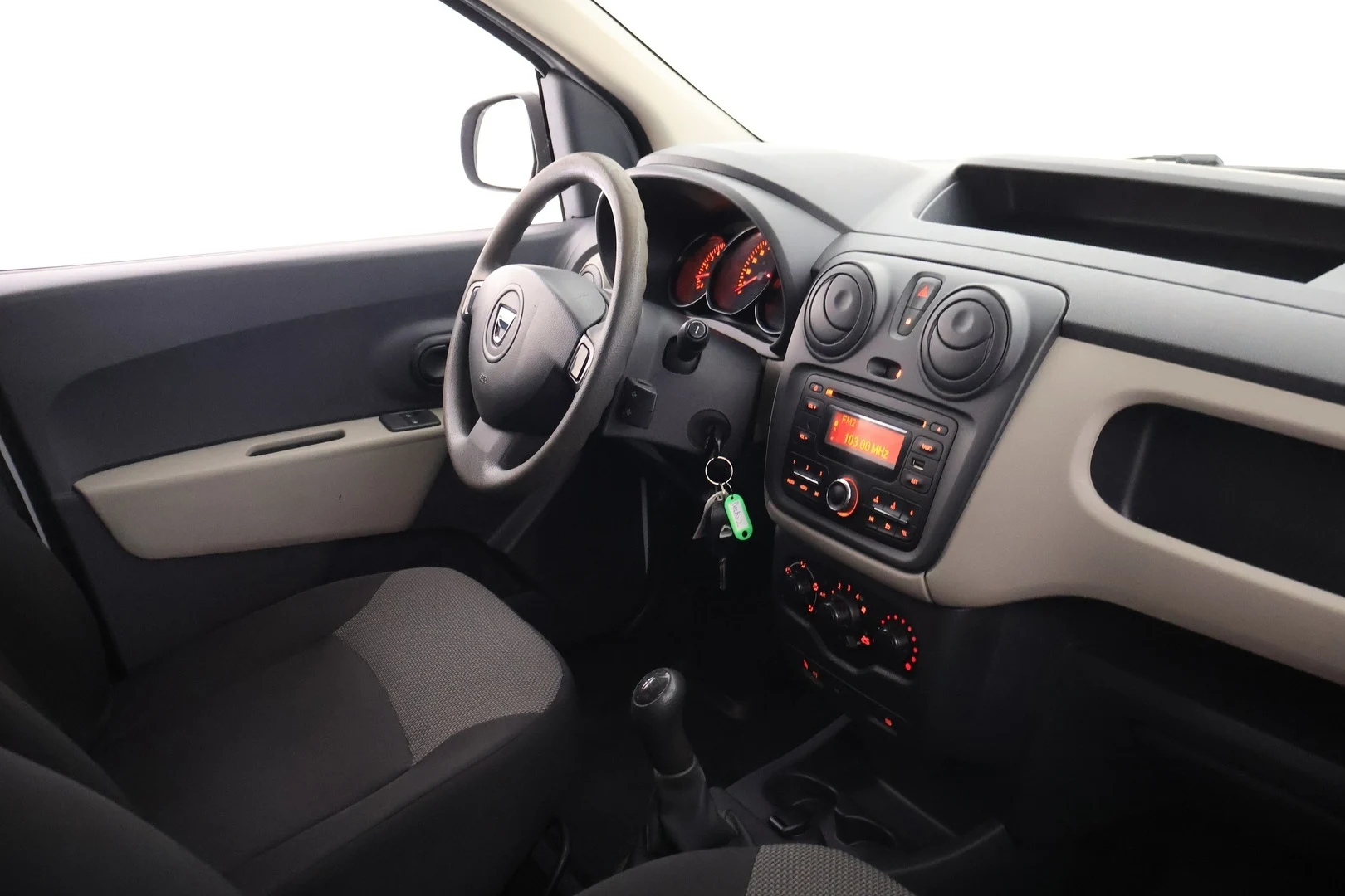 Car Image - 1dQFarOAl0xMQTUEC0YlVX