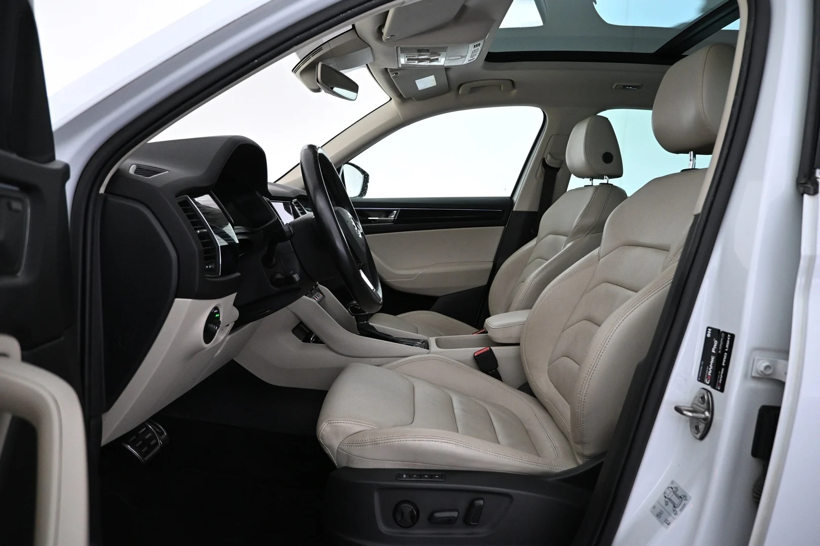 Car Image - 3f6knNizWhOHqRi2JP7yqU