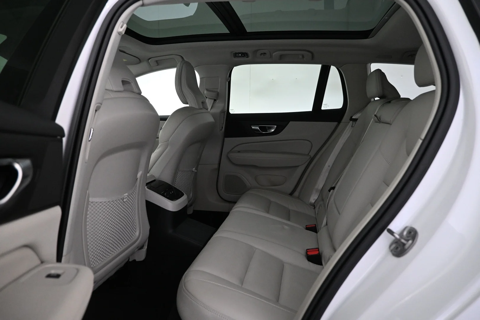 Car Image - 48oQx7yFVGD7RZGl1OiQev