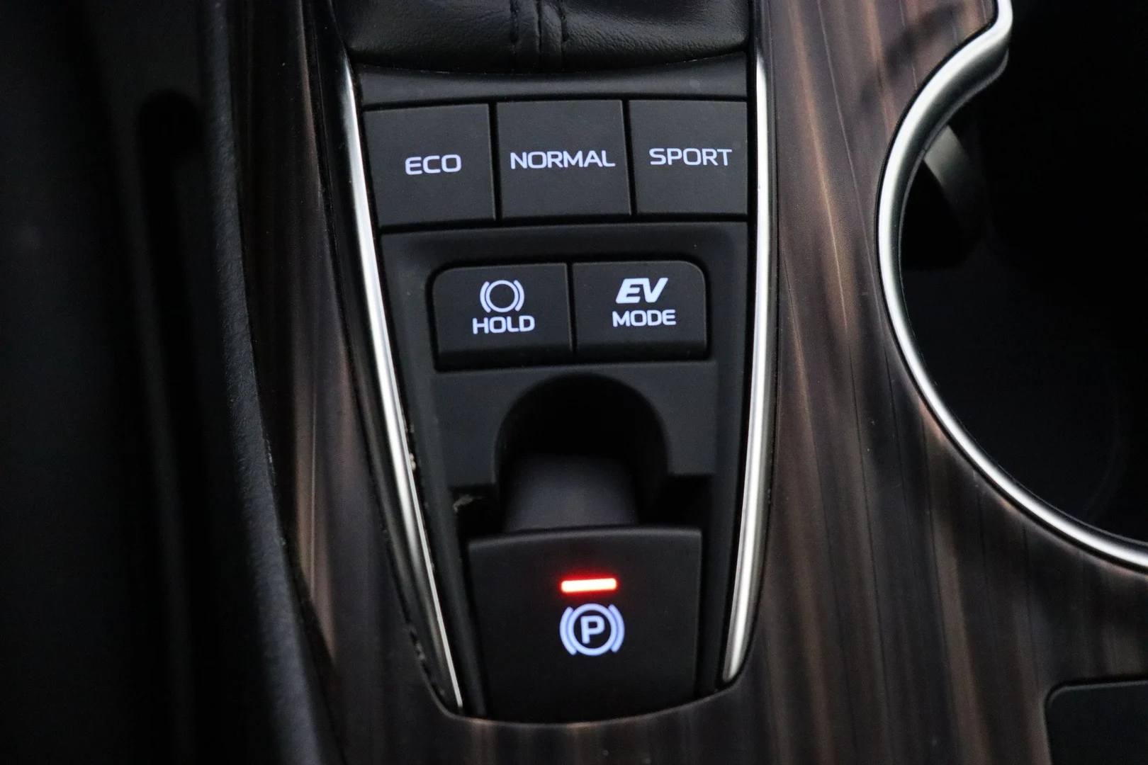Car Image - 6U0iaS4HSaepSiCVmjDTVm