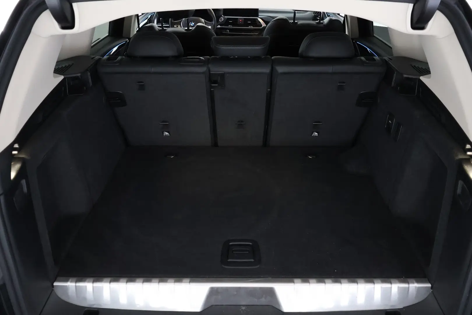 Car Image - 7BGihLHj82qojF6TFlUbik