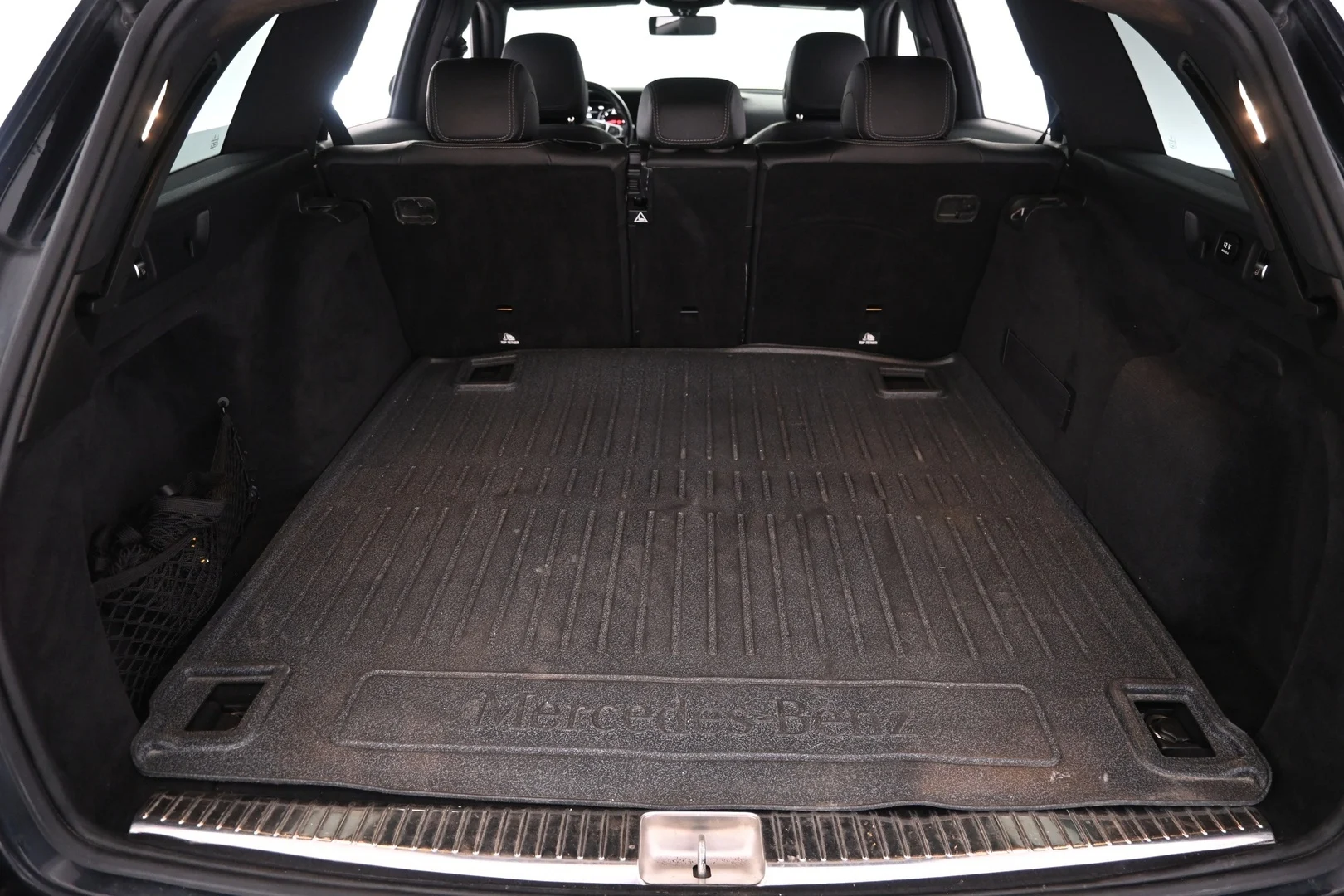 Car Image - 4tVp0VgP9OgwdiJmDYGnCe