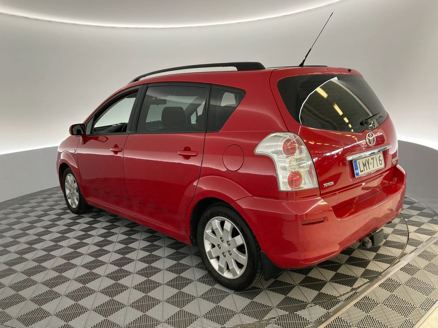 Car Image - 6RwJS0rrfbf9Pcv3ftVp54