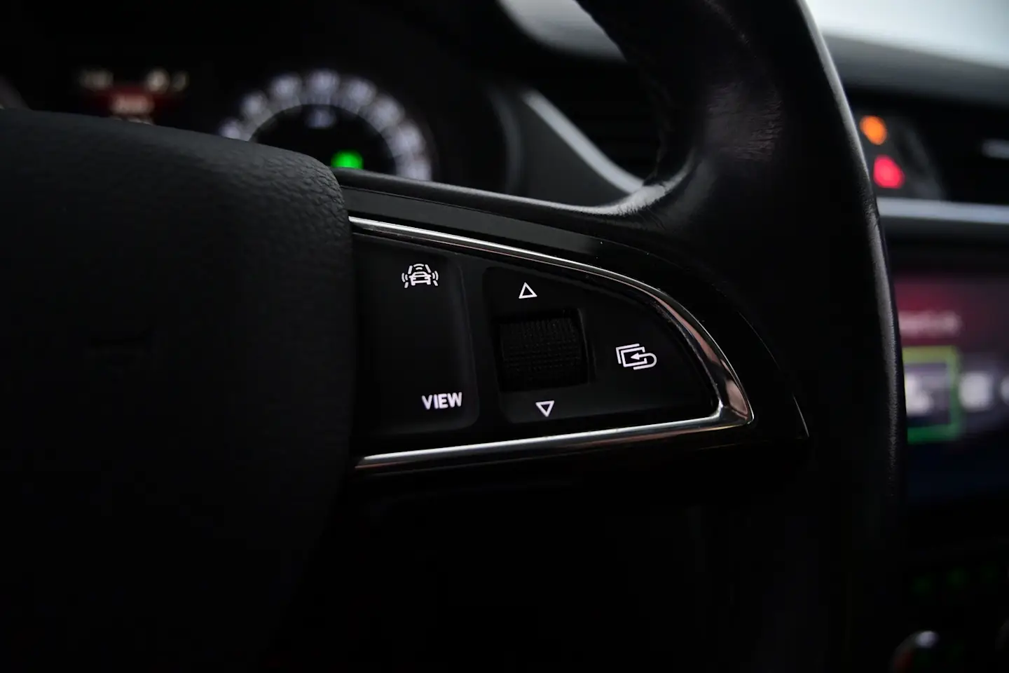 Car Image - 4vDNYKdfHdRANnLGGcENKW