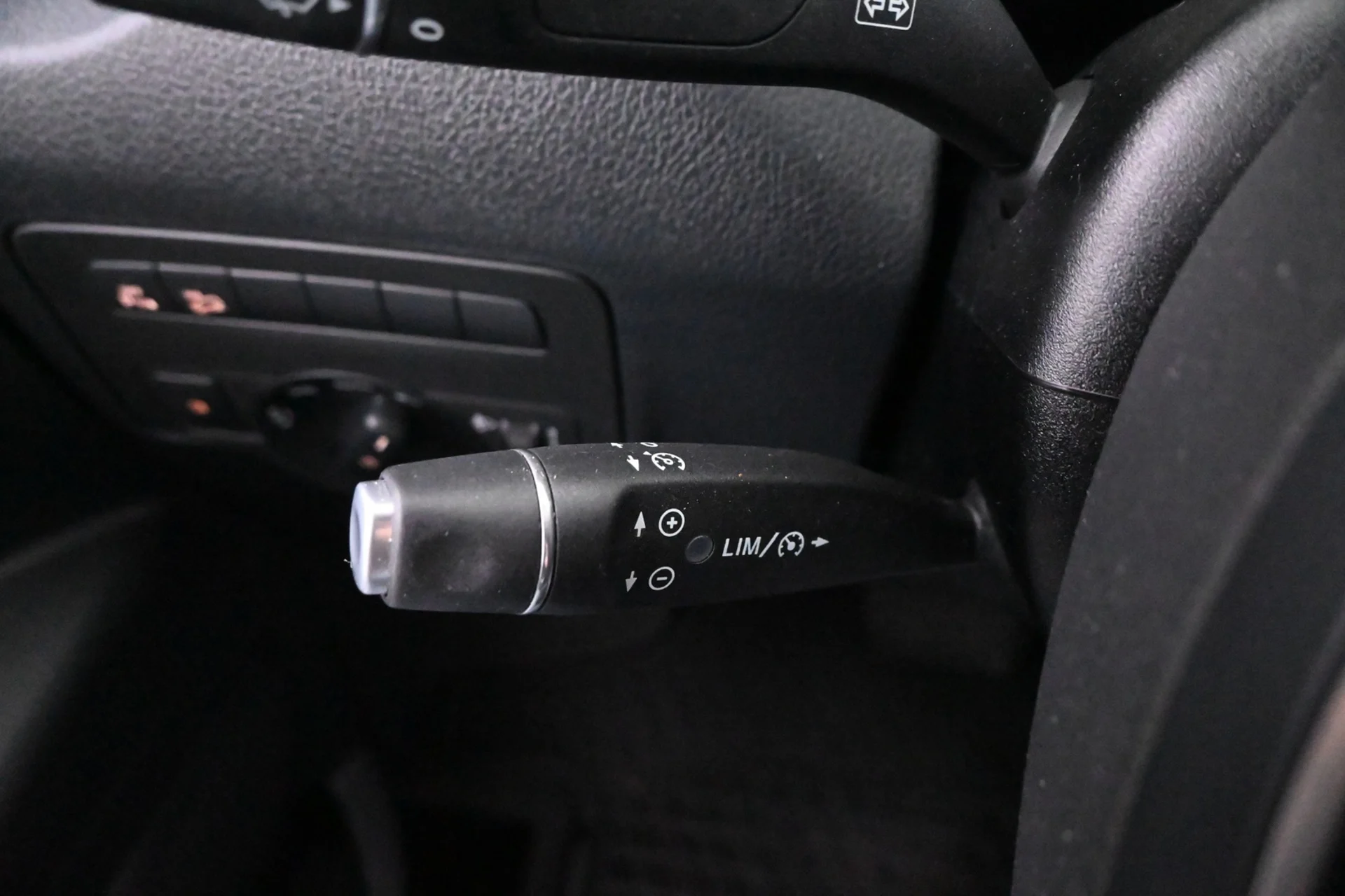 Car Image - 56caE7TGntYuHSqdmNaMDS