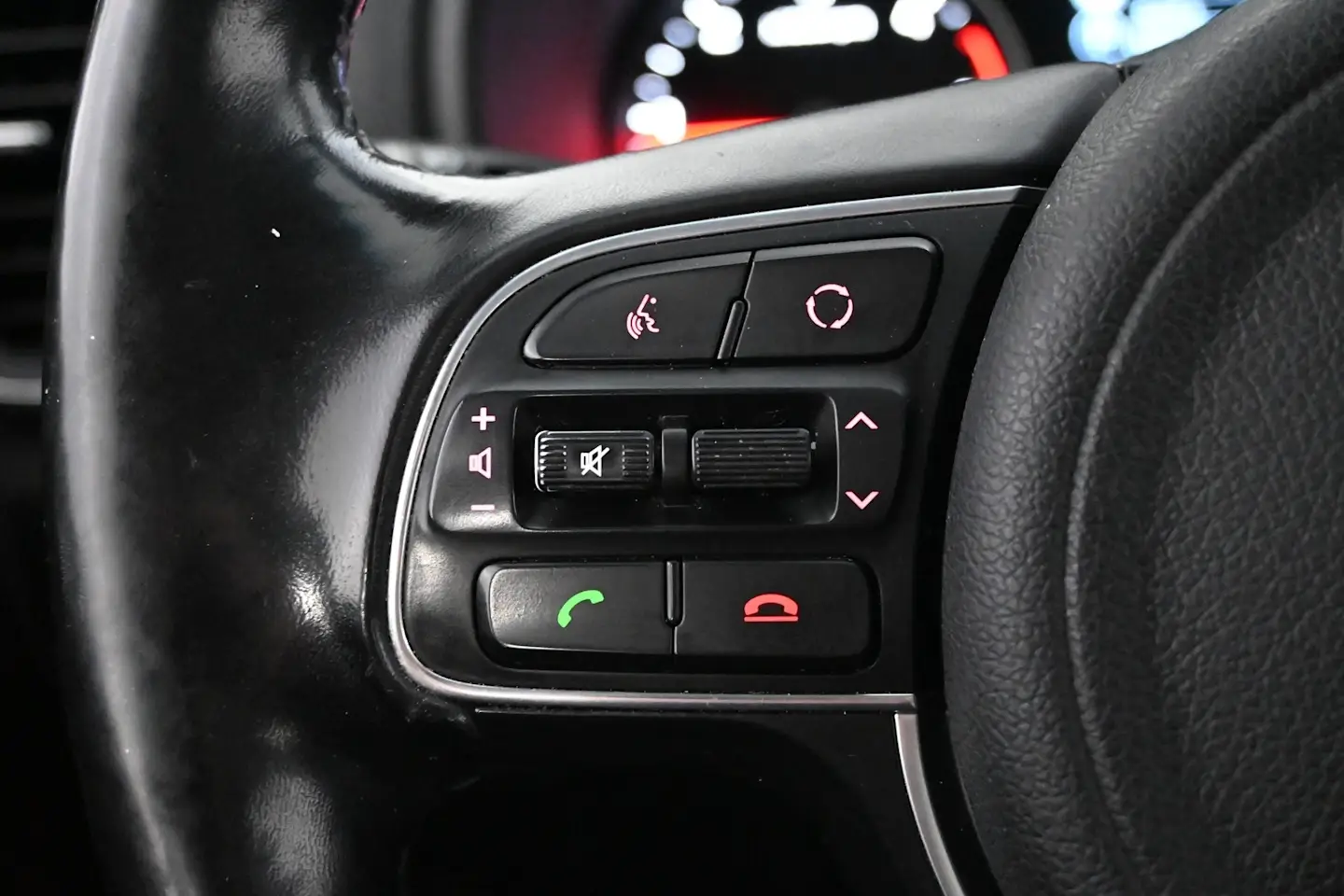 Car Image - 2crqehxSxLZL3G9qIo5bqk