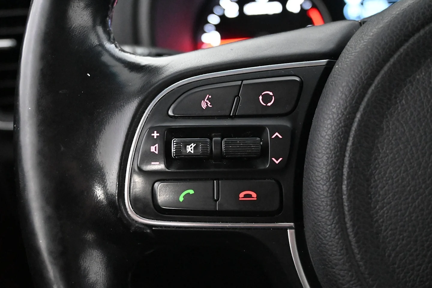 Car Image - 2crqehxSxLZL3G9qIo5bqk
